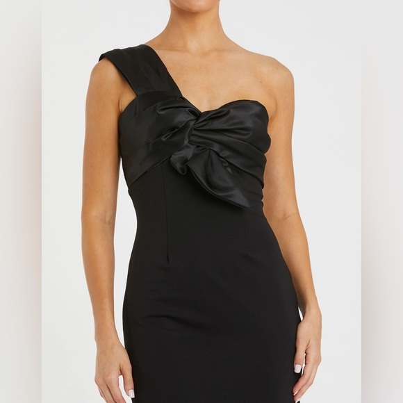 MAC DUGGAL 49547 NWT One Shoulder Draped Trumpet Gown - Picture 2 of 8